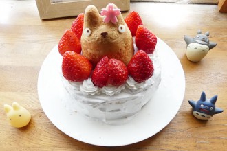 お祝いにトトロのケーキを作ってみた 非公式スタジオジブリ ファンサイト ジブリのせかい 宮崎駿 高畑勲の最新情報